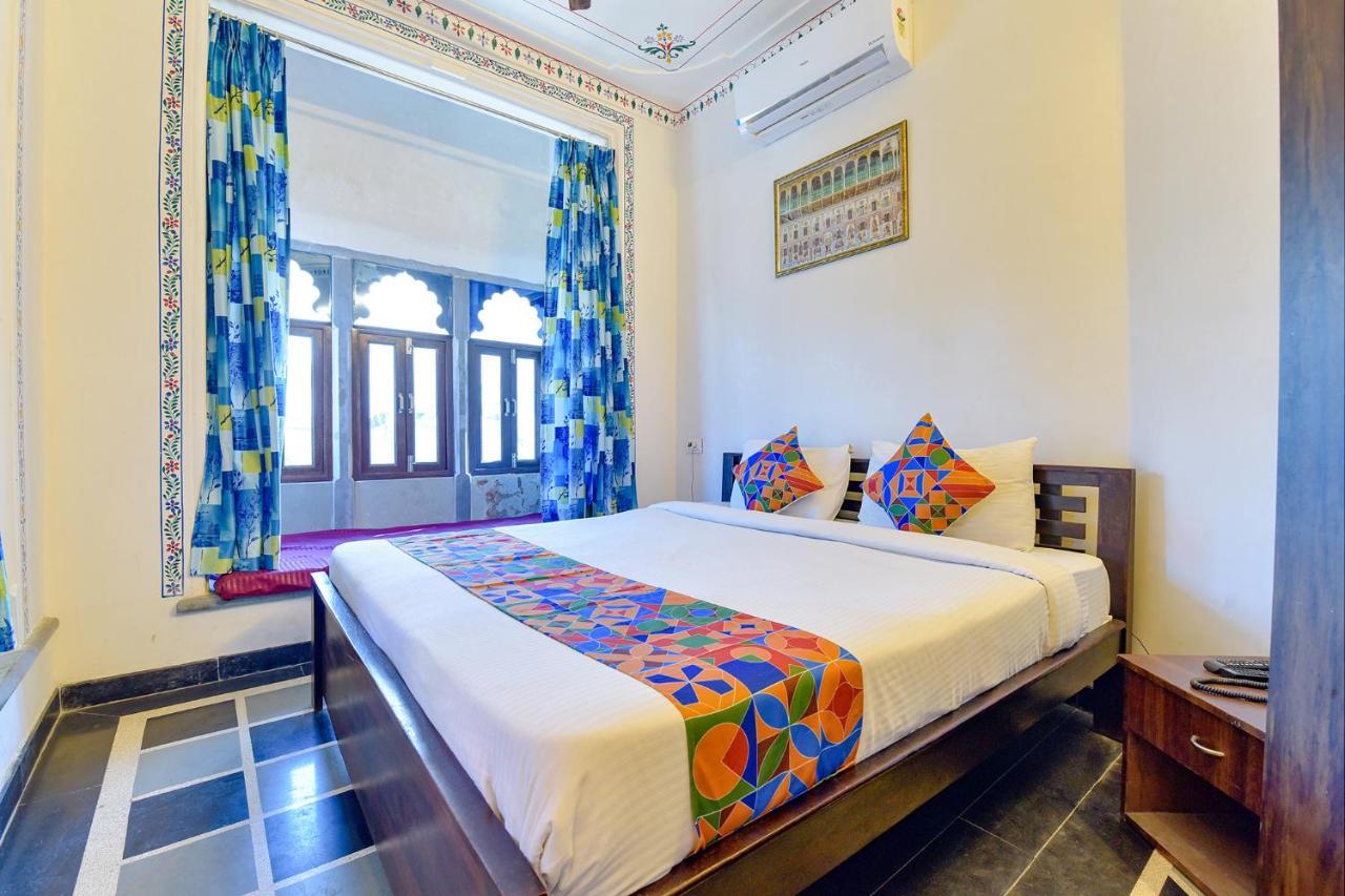 Fabexpress Achrol Palace Udaipur Exterior foto