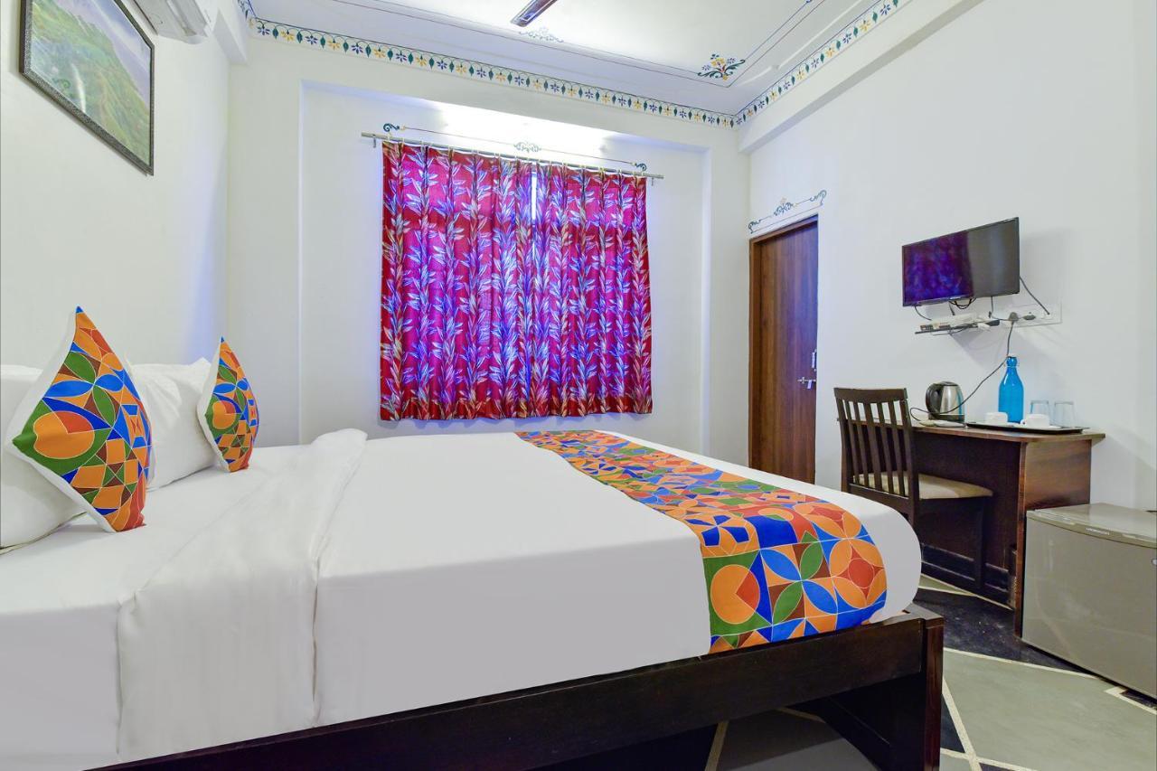 Fabexpress Achrol Palace Udaipur Exterior foto